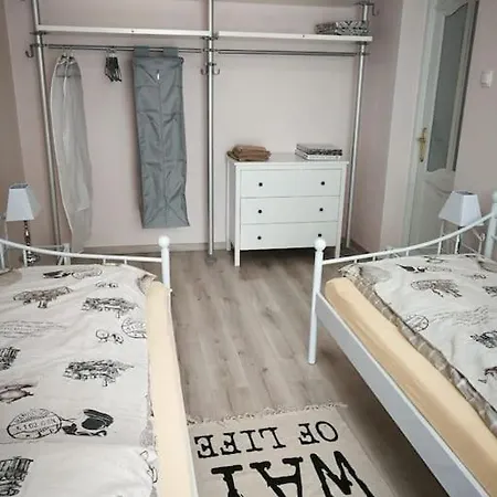 Spokojne W Samym Centrum Apartmán
